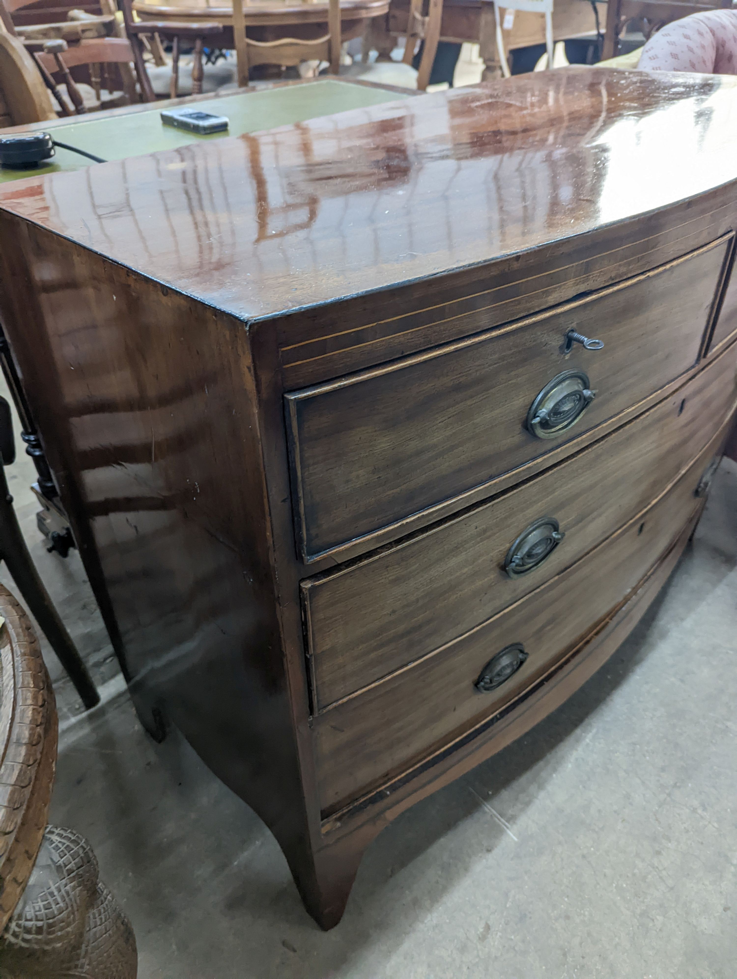 A Regency mahogany bowfront chest, width 104cm, depth 50cm, height 81cm